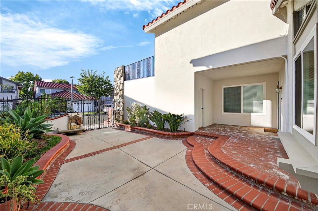 11370 Nashawena Court