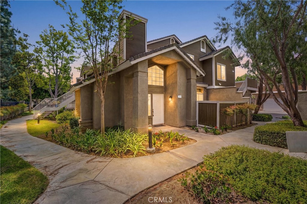 16520 Greystone