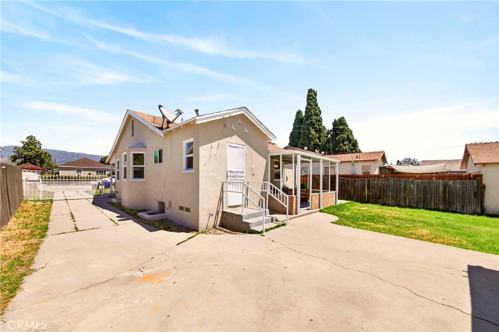 1165 Magnolia Avenue