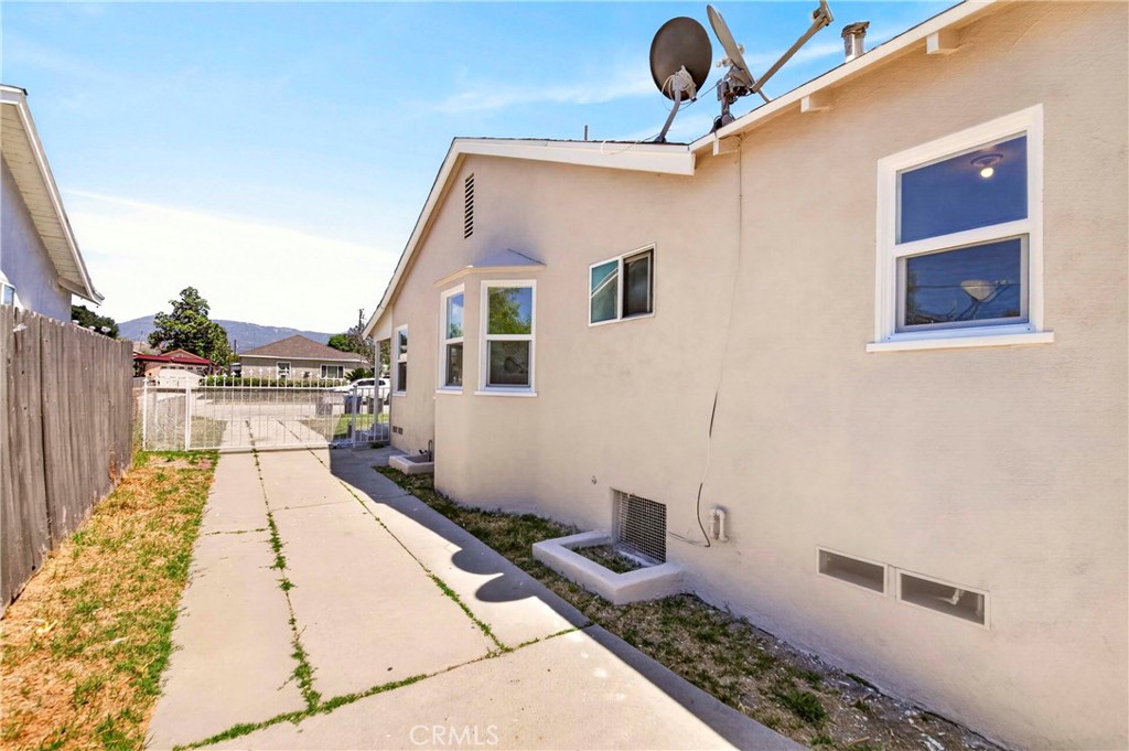 1165 Magnolia Avenue