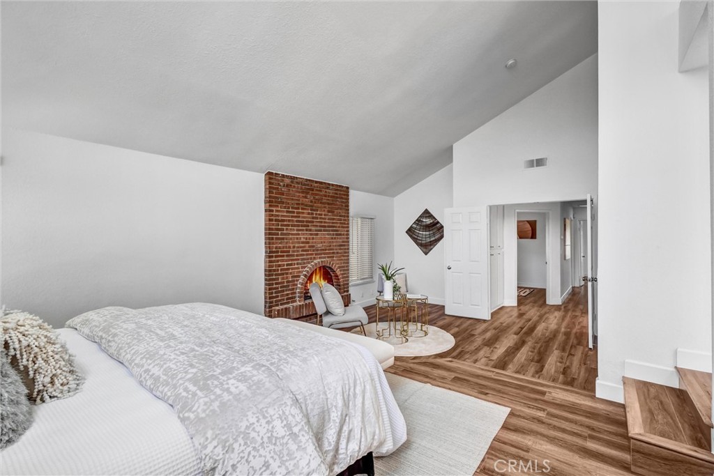 8259 Mercury Drive