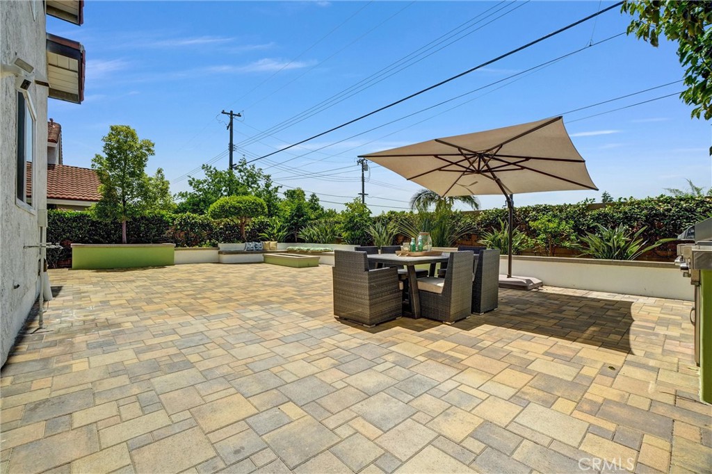 8259 Mercury Drive