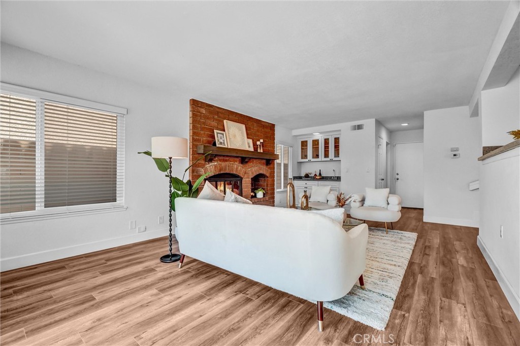 8259 Mercury Drive