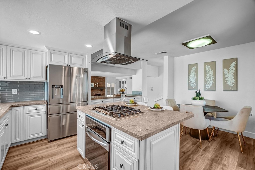 8259 Mercury Drive