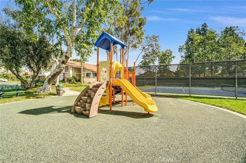 1218 Summersworth Place
