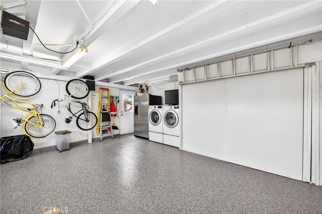 1448 W Domingo Road