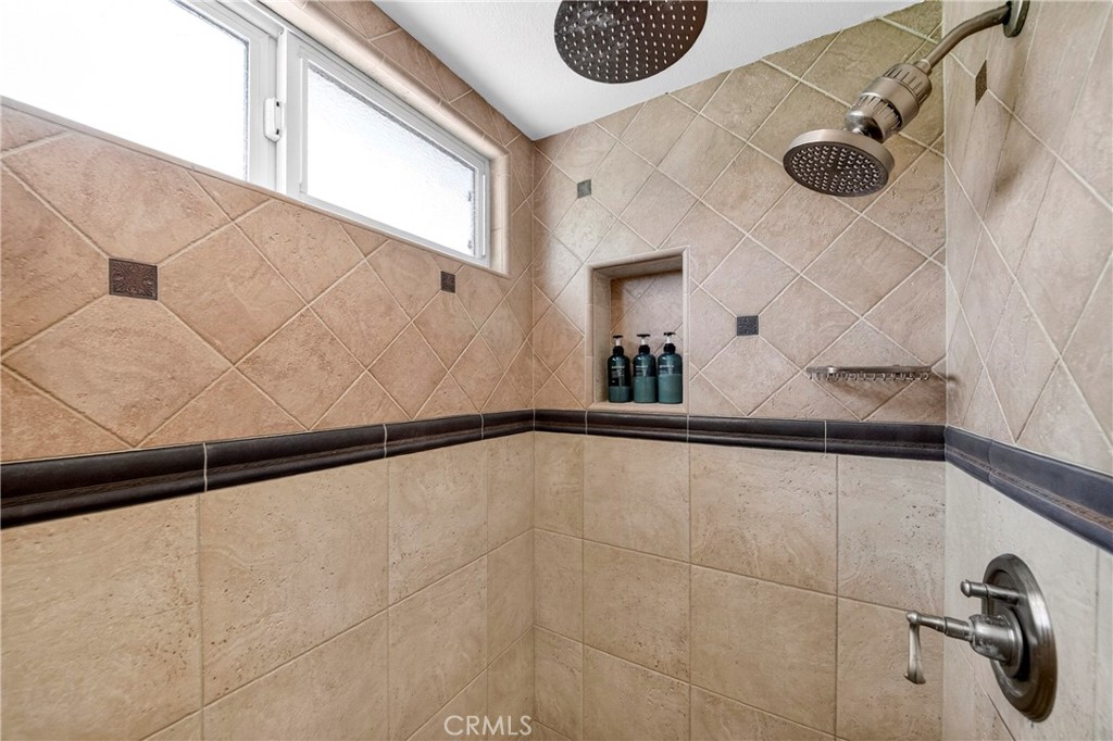 1448 W Domingo Road