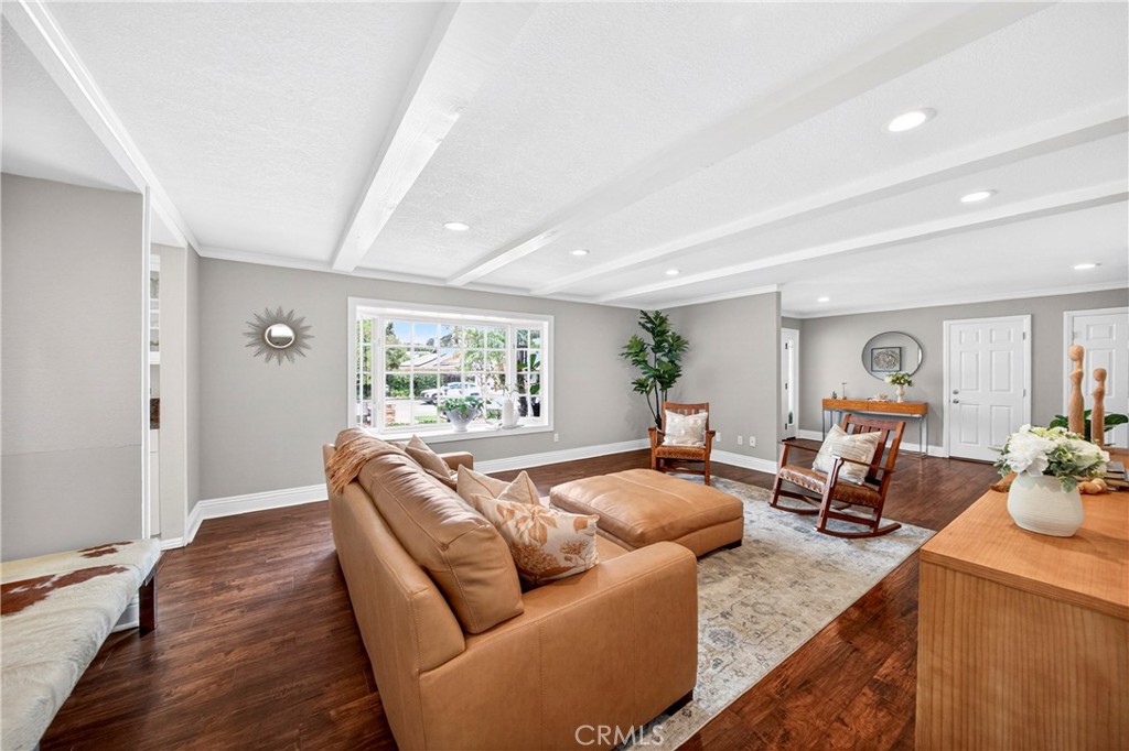 1448 W Domingo Road