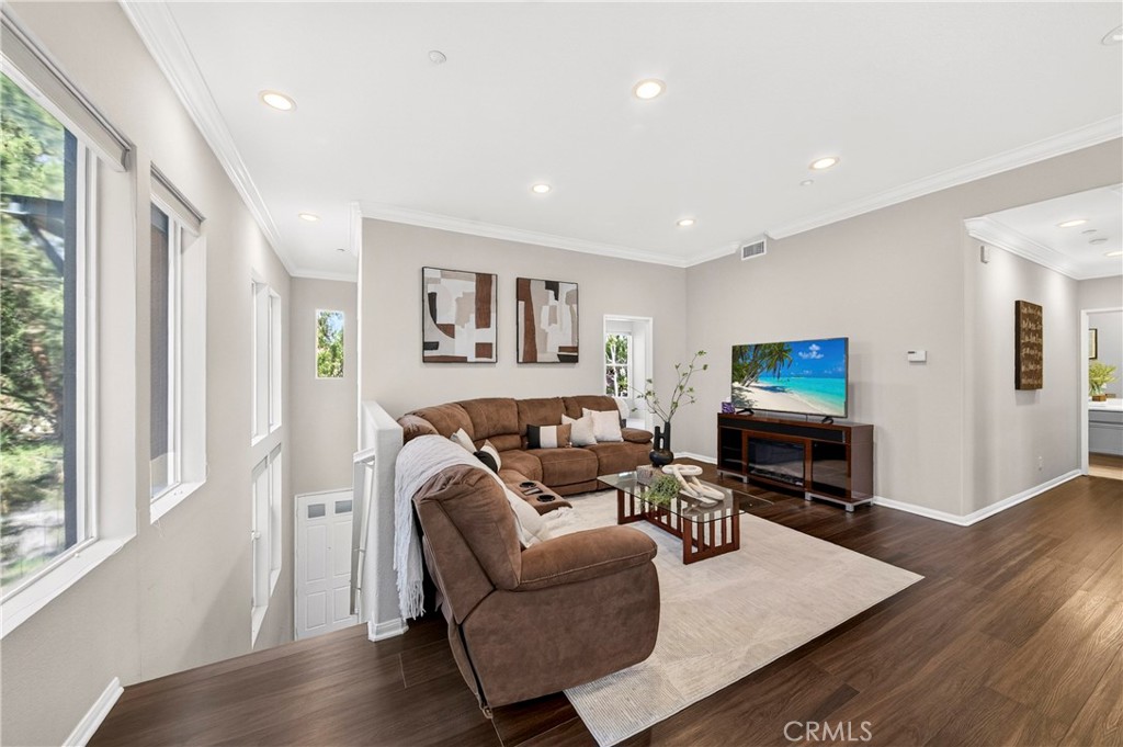 1105 Armstrong Drive