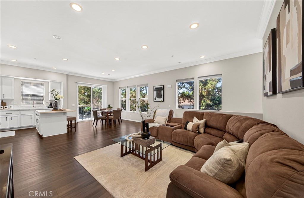 1105 Armstrong Drive