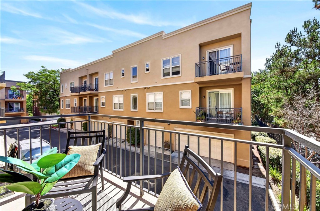 1105 Armstrong Drive