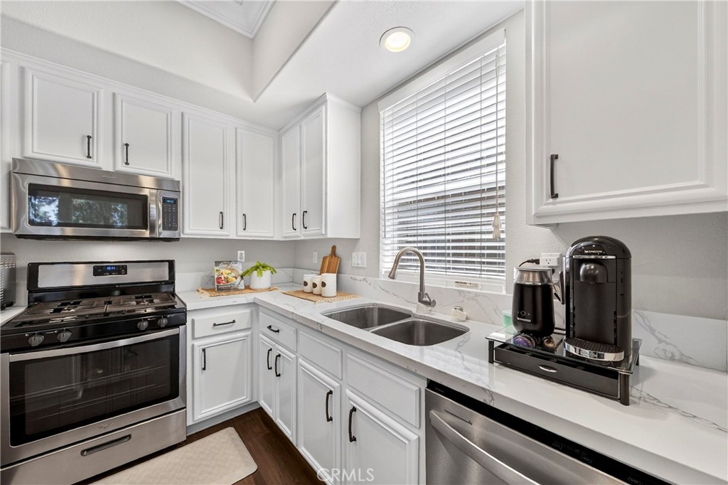 1105 Armstrong Drive