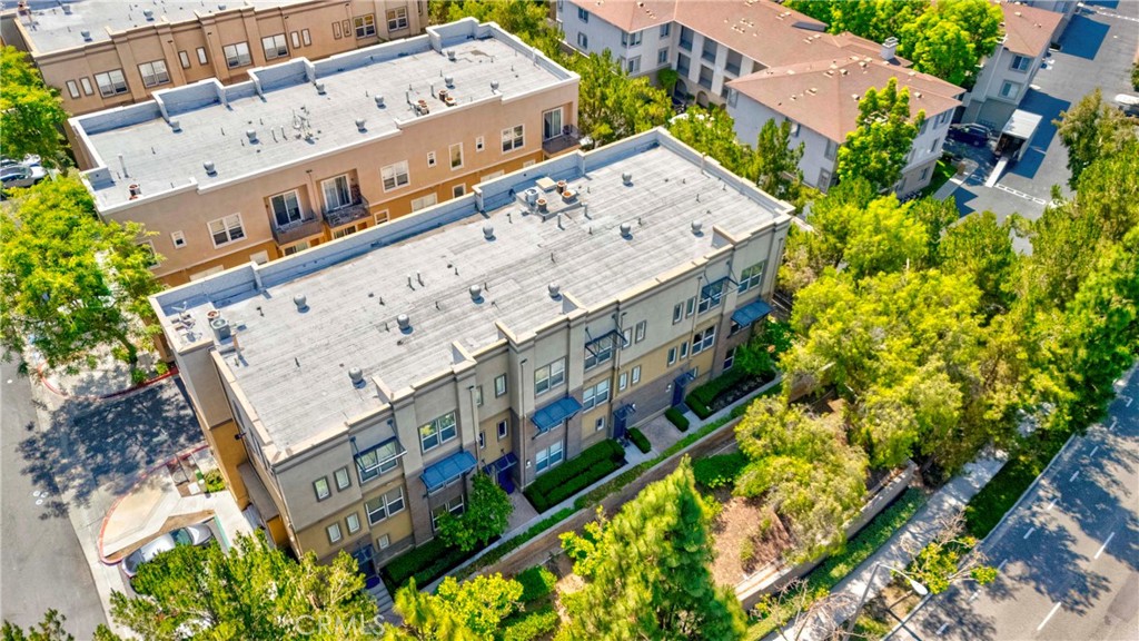 1105 Armstrong Drive