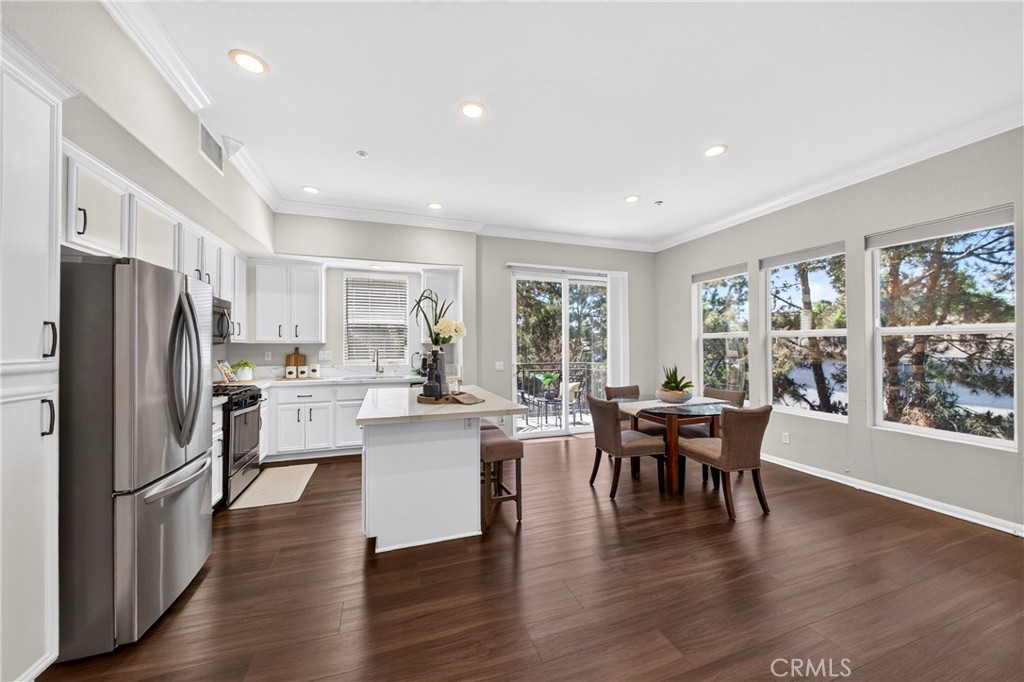1105 Armstrong Drive