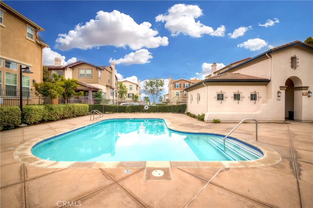 1105 Armstrong Drive