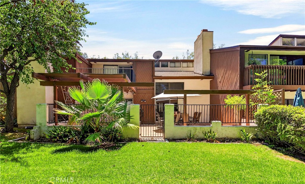 9453 Friendly Woods Lane