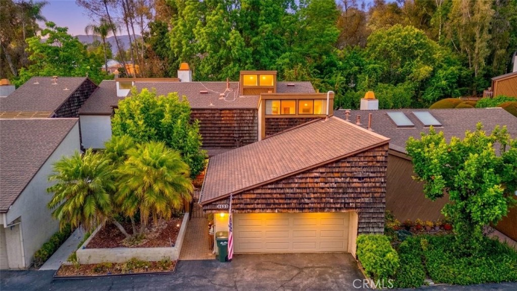 9453 Friendly Woods Lane