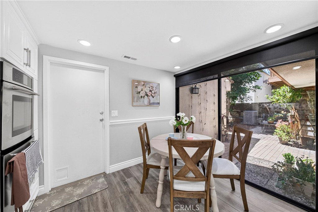 9453 Friendly Woods Lane