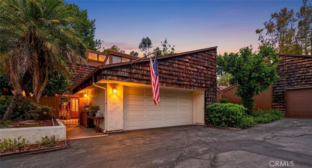 9453 Friendly Woods Lane