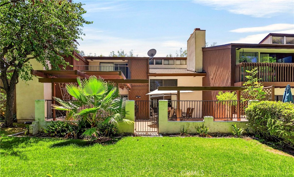 9453 Friendly Woods Lane
