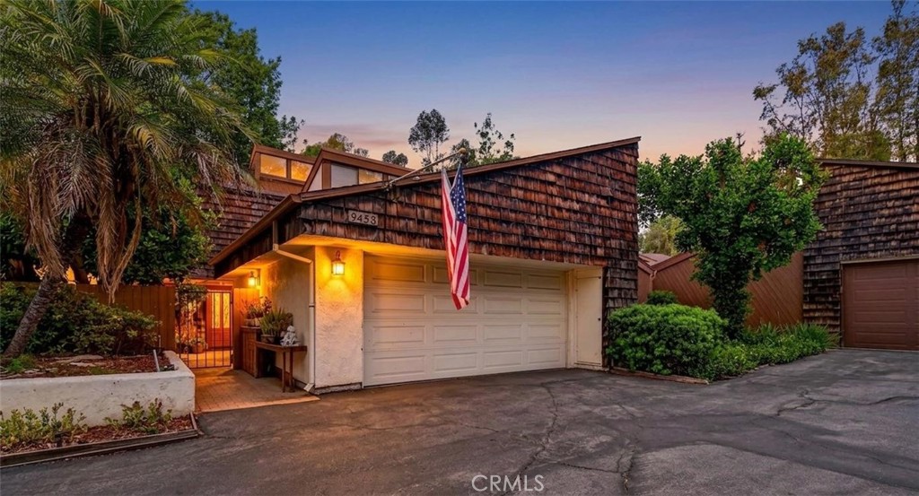 9453 Friendly Woods Lane