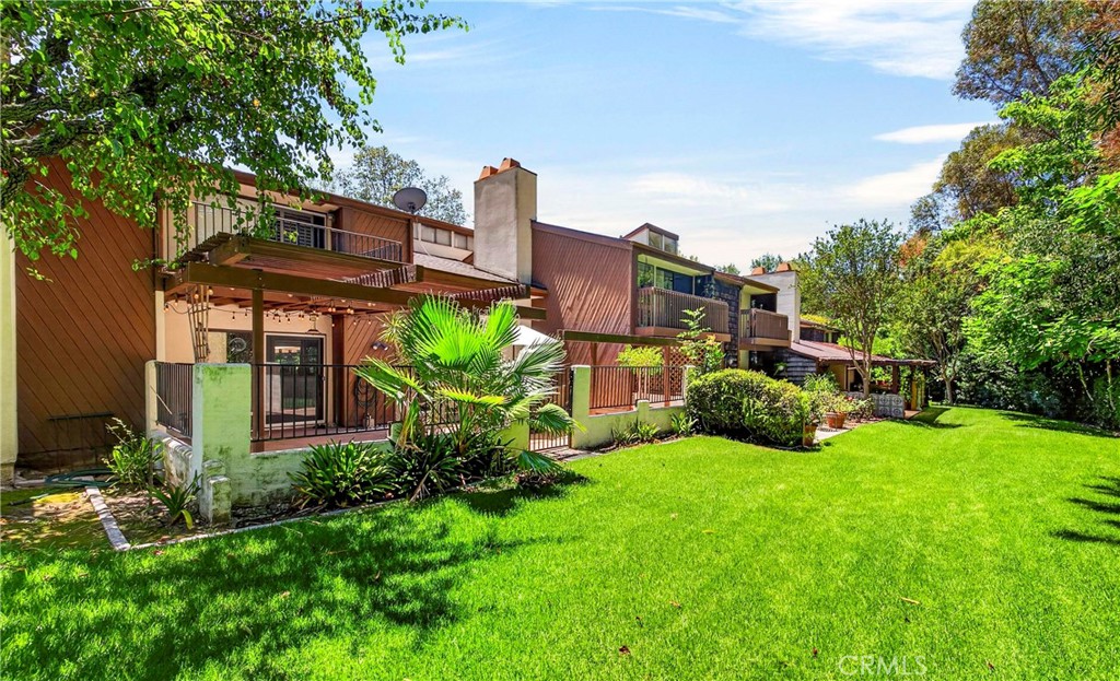 9453 Friendly Woods Lane