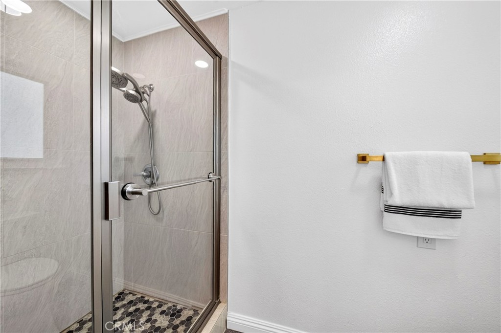 2217 Serrano Place