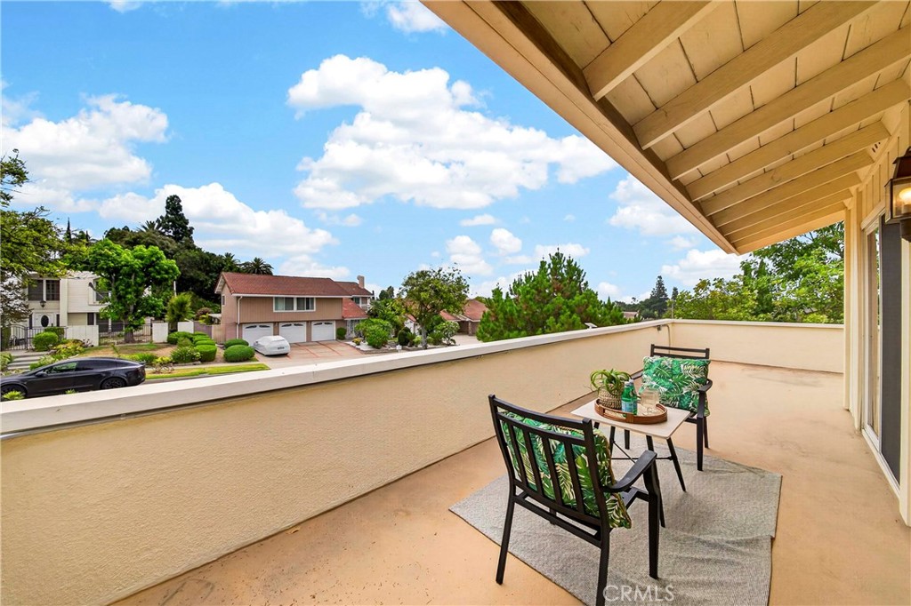 2217 Serrano Place