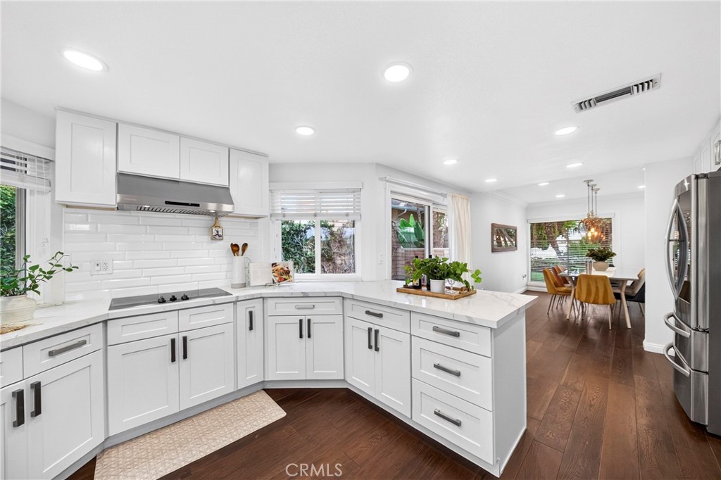 2217 Serrano Place
