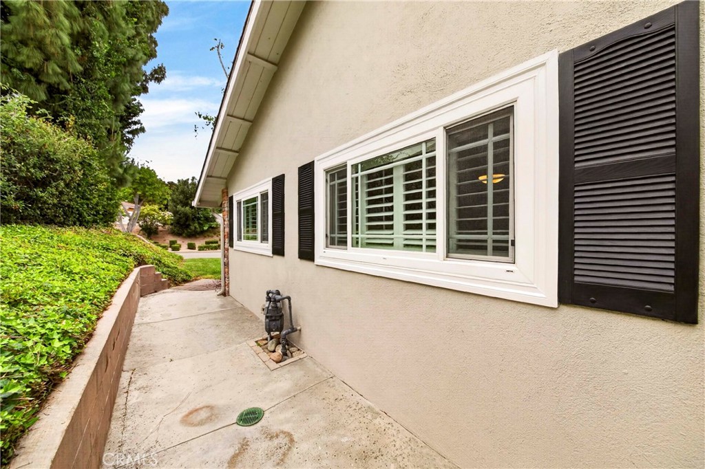 1448 W Domingo Road