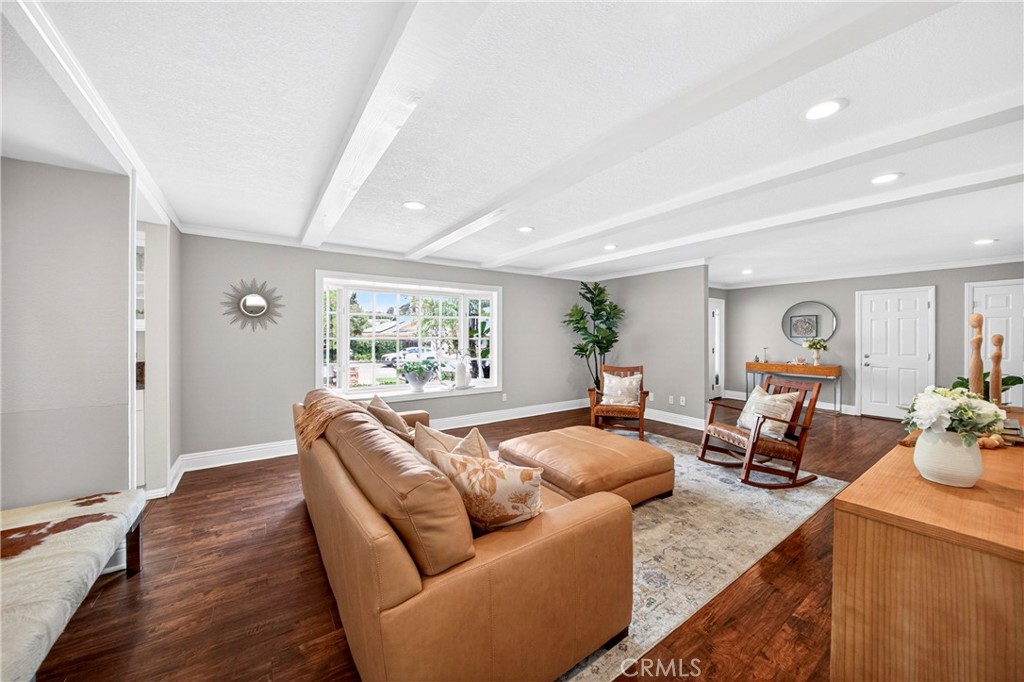 1448 W Domingo Road
