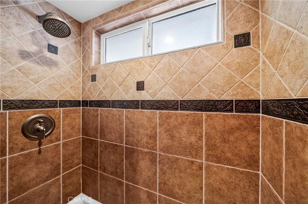 1448 W Domingo Road