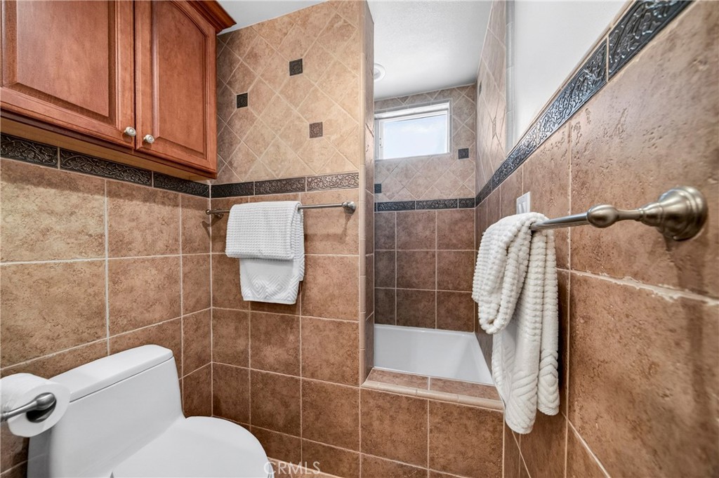 1448 W Domingo Road