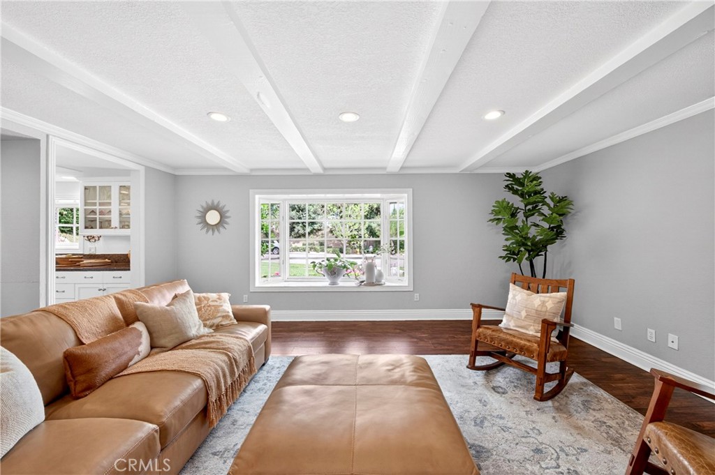 1448 W Domingo Road