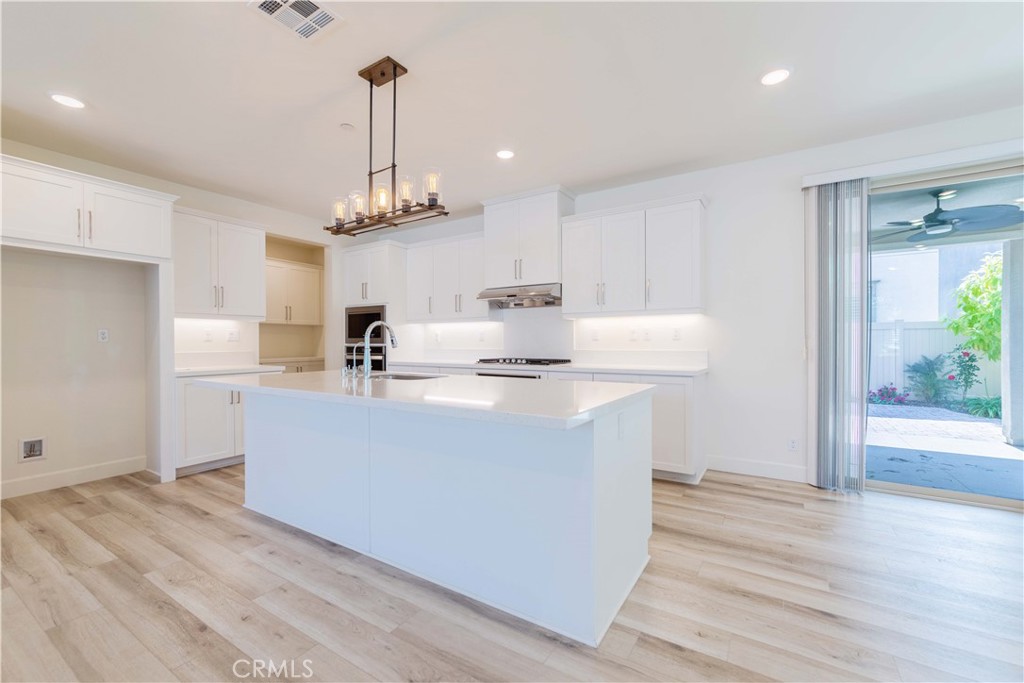 11850 Harvest