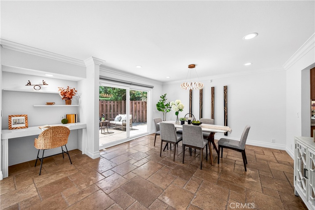 9440 Friendly Woods Lane
