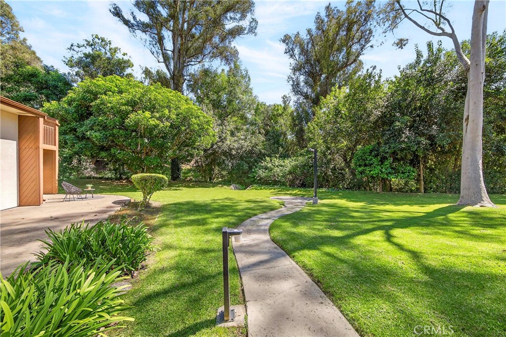 9440 Friendly Woods Lane