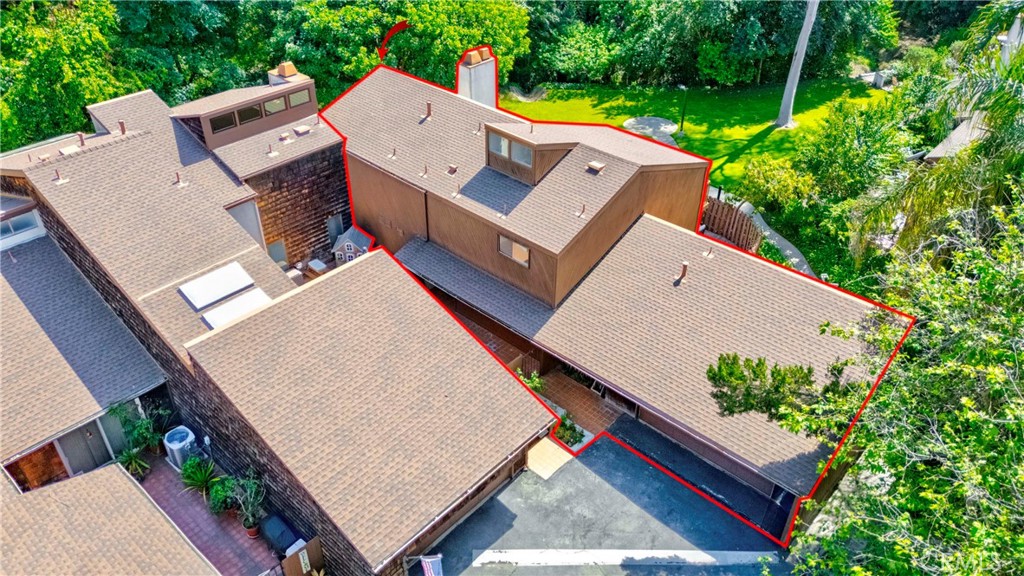 9440 Friendly Woods Lane