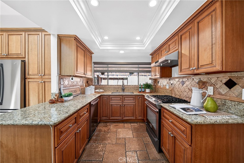 9440 Friendly Woods Lane