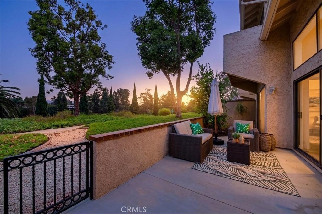 636 Colonial Circle