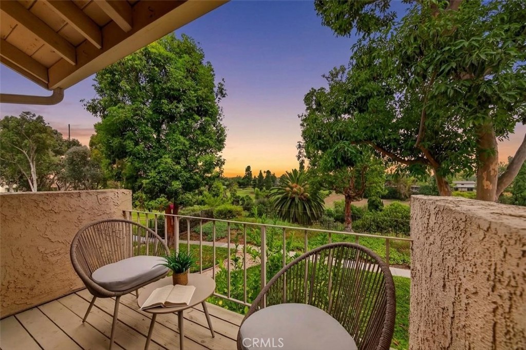 636 Colonial Circle
