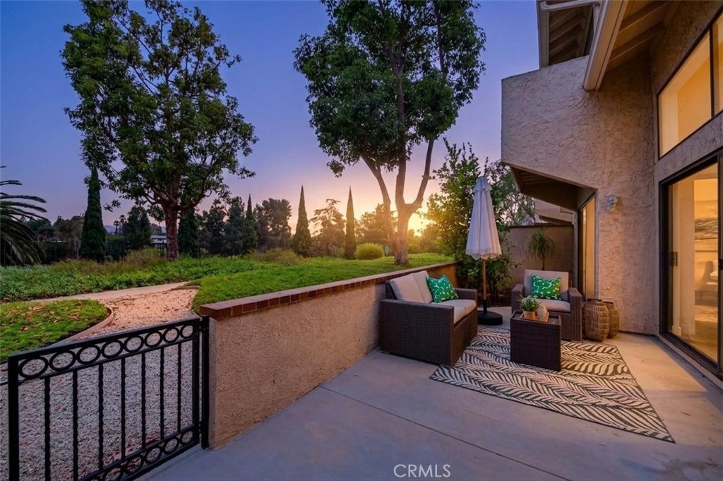 636 Colonial Circle