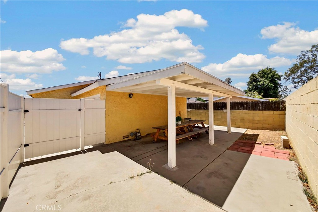 821 Buena Vista Avenue