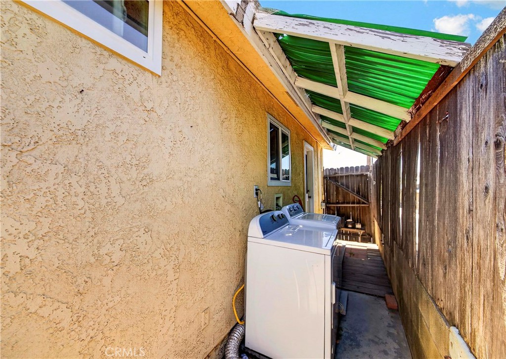 821 Buena Vista Avenue