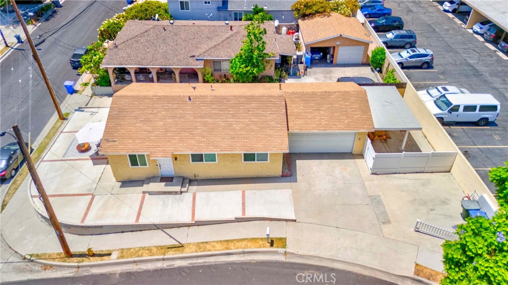821 Buena Vista Avenue