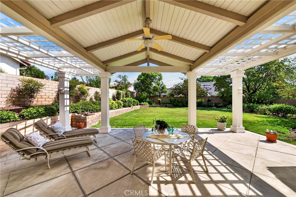 2244 Avenida Soledad