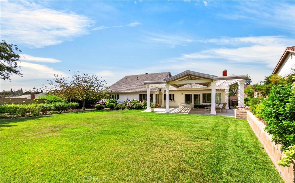 2244 Avenida Soledad