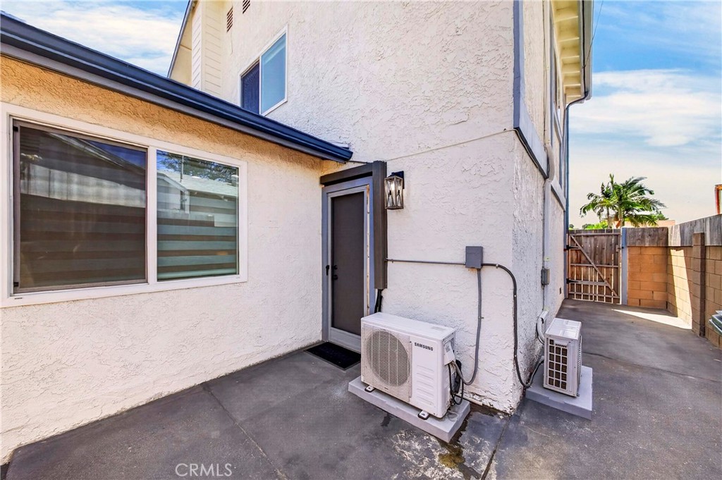 14426 Ermita Avenue