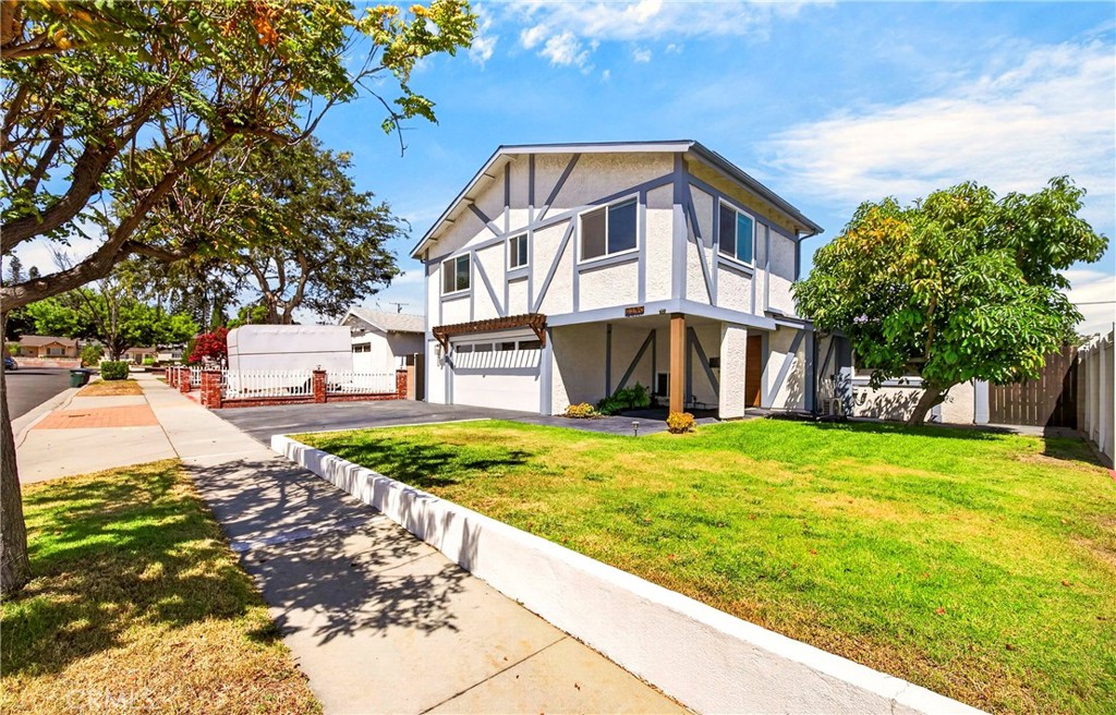 14426 Ermita Avenue