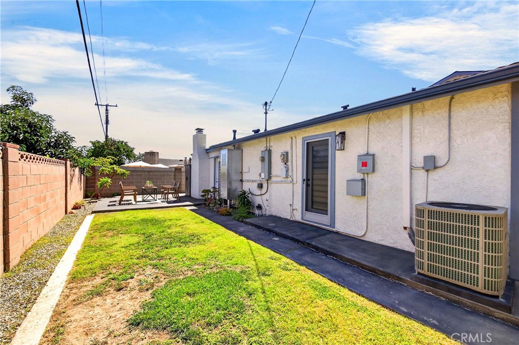14426 Ermita Avenue